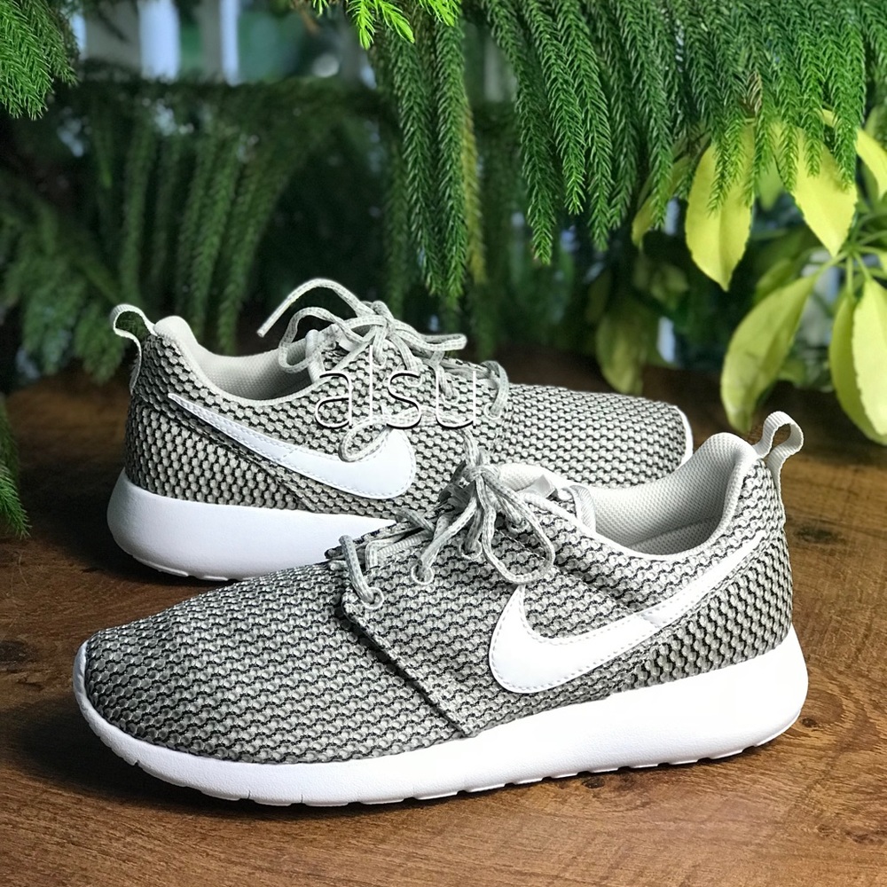 NWT Nike Roshe One Print JCRD WMNS - Picture 3 of 7